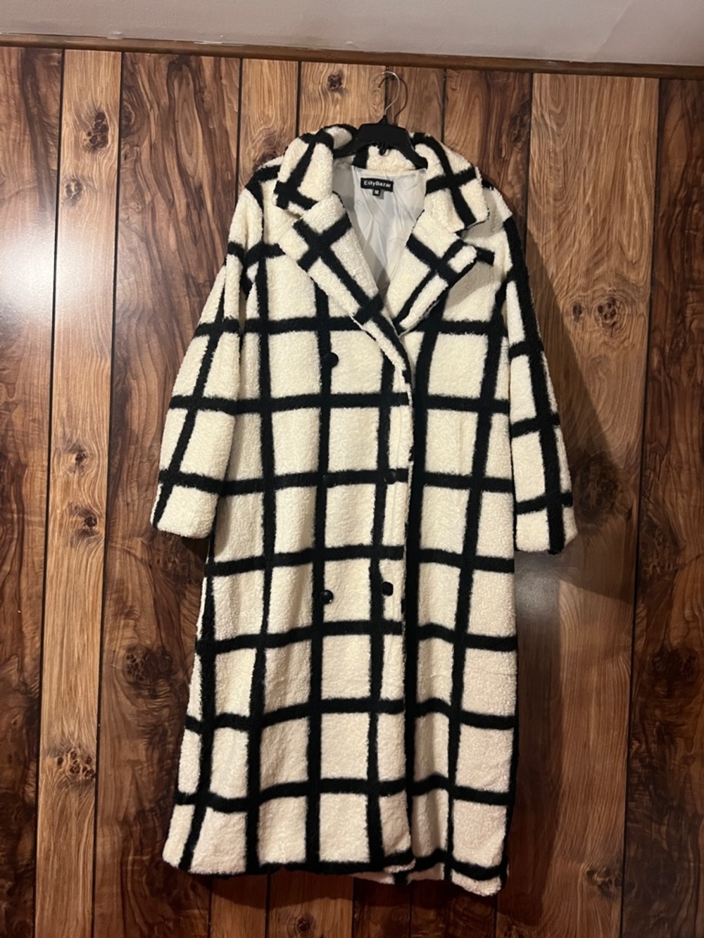 EILLY BAZAR Lapel Plaid Teddy Long Coat. Size 1XL. Brand new.